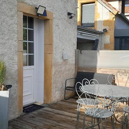 La Motte-Saint-Jean Petit Gite De Montassin מראה חיצוני תמונה